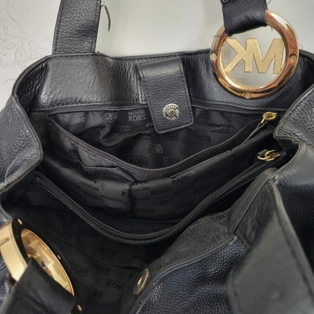 Michael Kors MK Black Pebbled Leather Shoulder Bag Purse Gold Designer Large